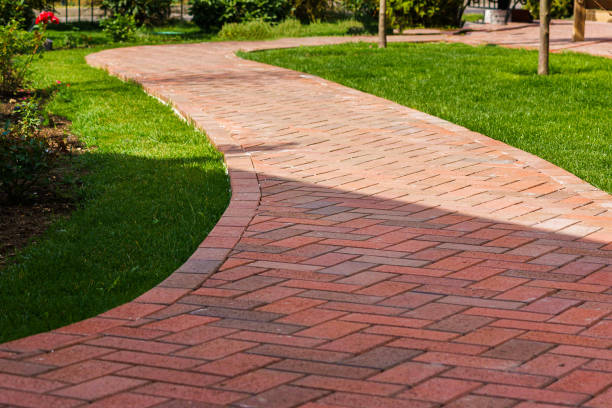  Shawano, WI Driveway Pavers Pros